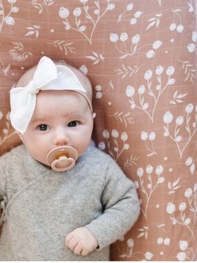 Saranoni Muslin crib sheet
